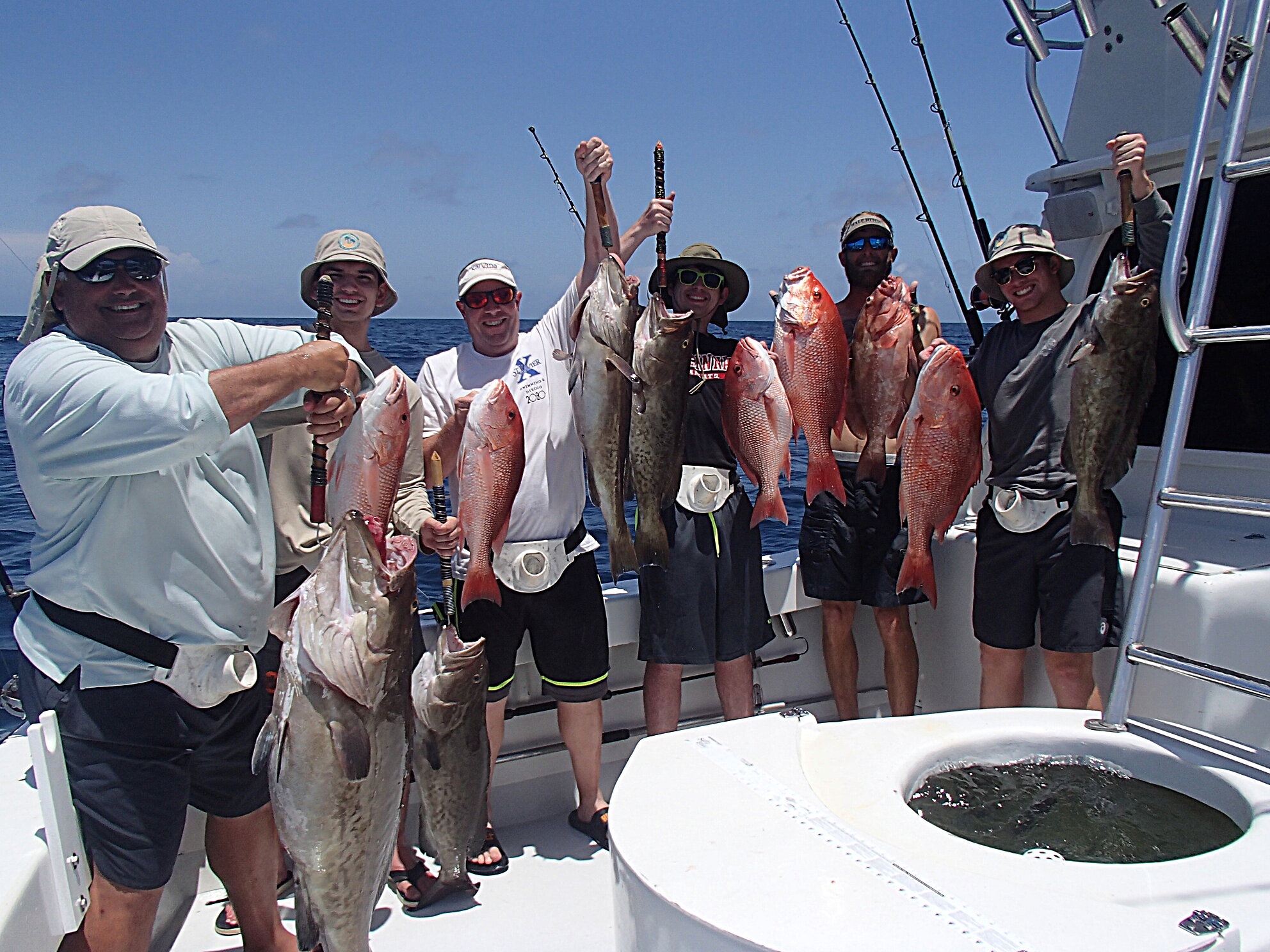 Destin Fishing Charter - Charter Boat Huntress